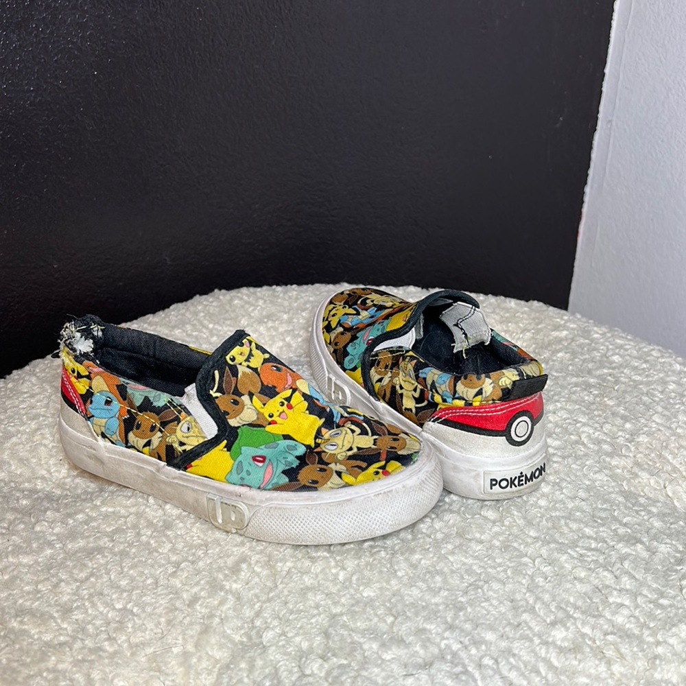 Ground up Pokémon slip on sneakers size 12 toddler